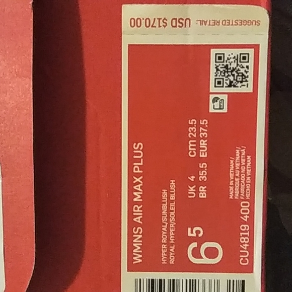 SHOES - Picture 3 of 3